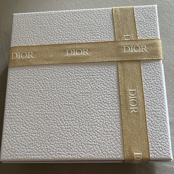 DIOR gift box - Picture 4 of 5